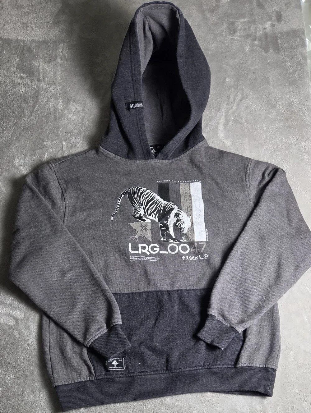 LRG Lifted Research Group Boys Graphic Pullover Hoodie XL 18-20 Gray Tiger